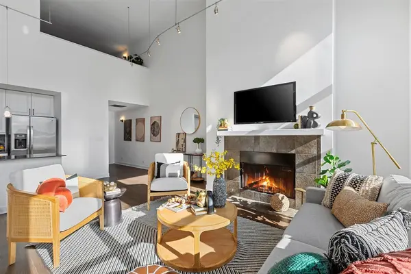 1318 W George ST #2D, Chicago, IL 60657