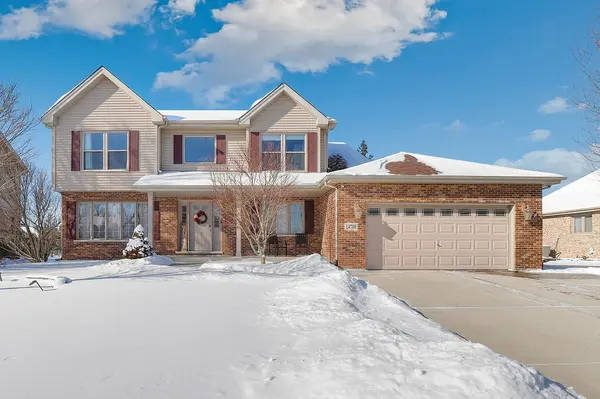 14710 S Heathcliff RD, Homer Glen, IL 60491