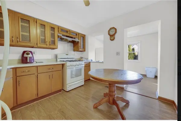 3329 S Racine AVE, Chicago, IL 60608