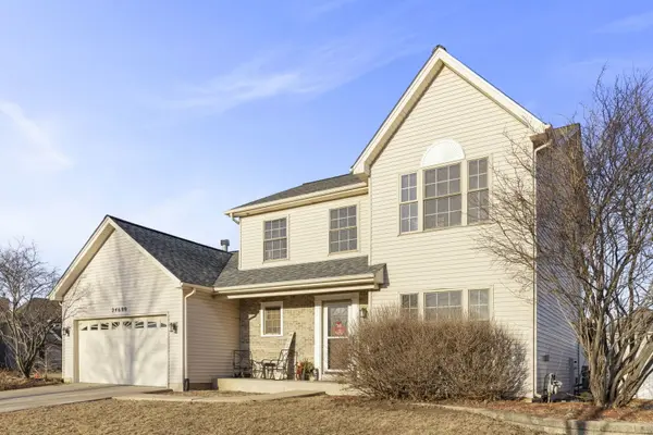 24600 KAYLEE ST, Shorewood, IL 60404