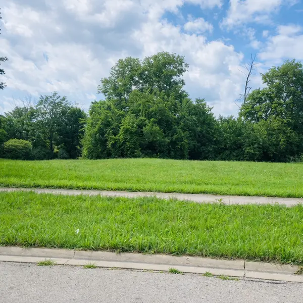 706 O'Toole DR, Minooka, IL 60447