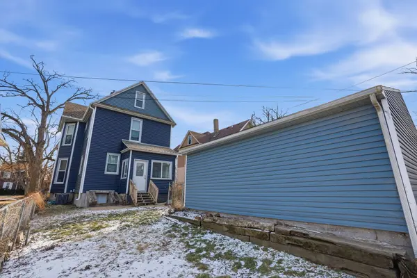 1422 Arlington AVE, Davenport, IA 52803