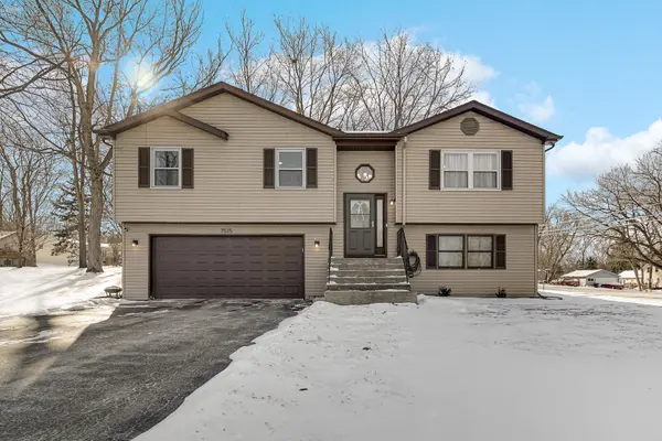 7515 Hickory TRL, Wonder Lake, IL 60097