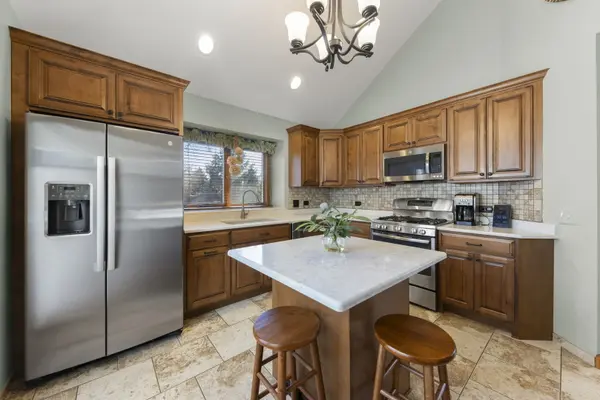5513 Aspen AVE, Downers Grove, IL 60515