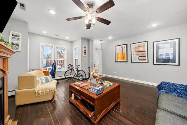 1731 N Central Park AVE, Chicago, IL 60647