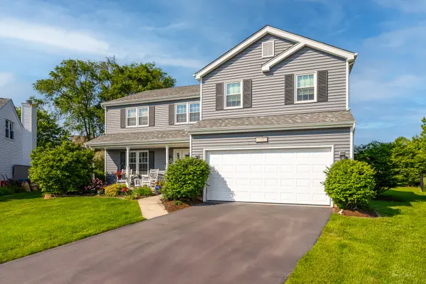 3094 Fairfield LN, Aurora, IL 60504