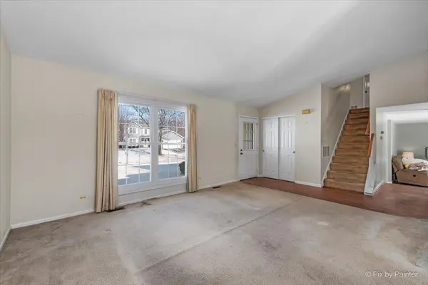 680 Cypress Bridge RD, Lake Zurich, IL 60047