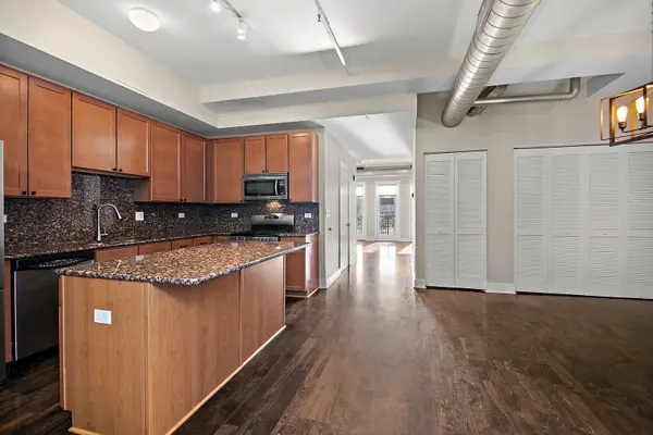 321 Front ST #2402, Lemont, IL 60439