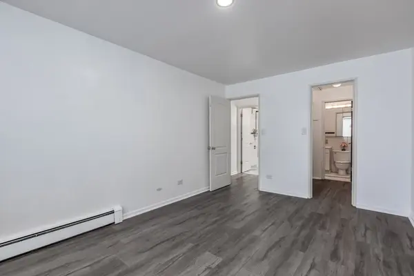5510 LINCOLN AVE #101, Morton Grove, IL 60053