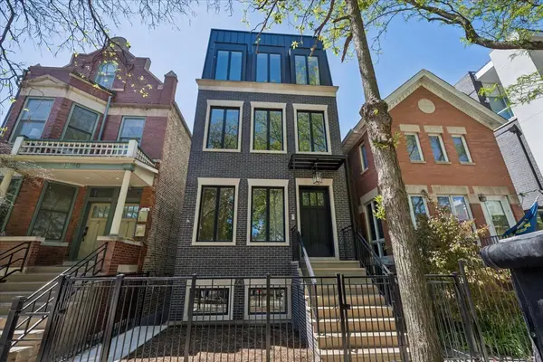 2202 N Leavitt ST #2, Chicago, IL 60647