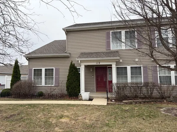 112 Waterbury CIR, Oswego, IL 60543