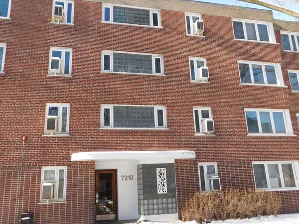 7210 Oak AVE #2SW, River Forest, IL 60305