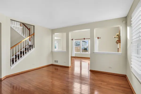 1122 Waverly DR, Lake Villa, IL 60046
