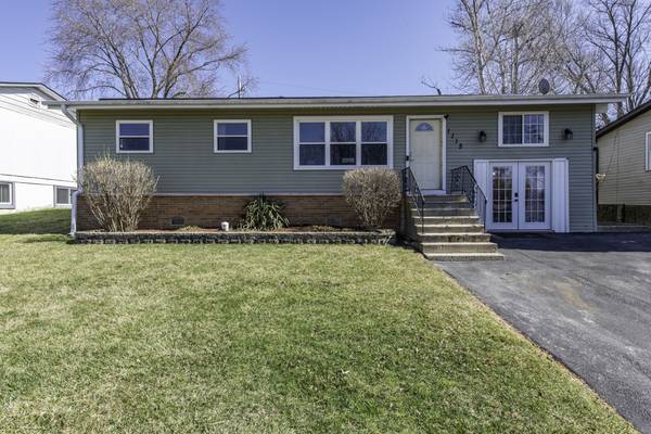 1115 Hillwood CIR, Round Lake Beach, IL 60073