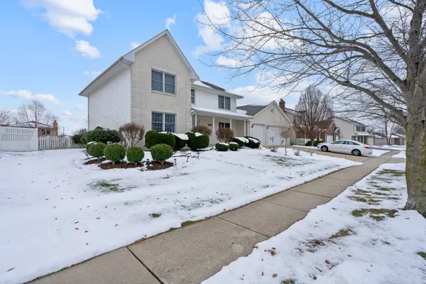 24751 Rosewood LN, Manhattan, IL 60442