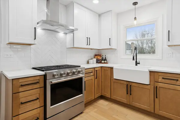 731 S River RD, Naperville, IL 60540