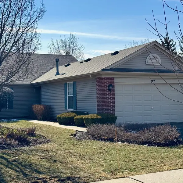 97 W Essington DR, Round Lake, IL 60073