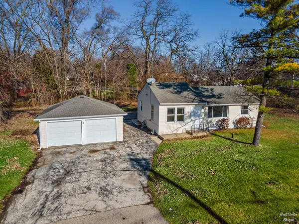 480 Grand AVE, Lake Zurich, IL 60047