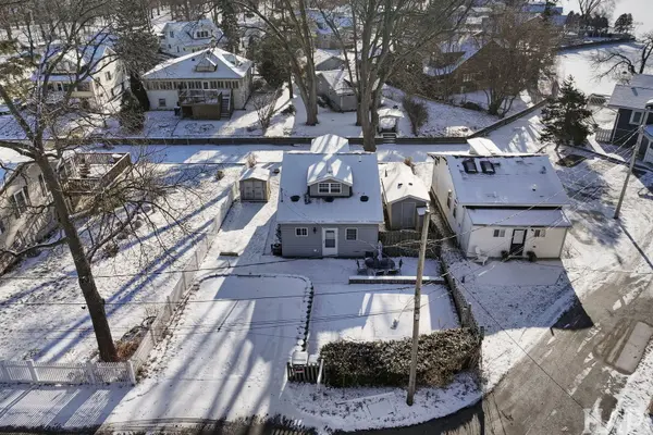 43247 N Grandview TER, Antioch, IL 60002
