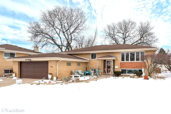 551 N PLAMONDON DR, Addison, IL 60101