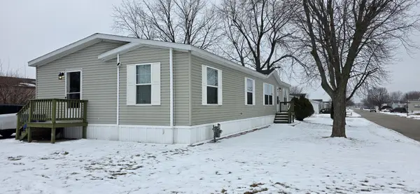 102 Apple LN, Bourbonnais, IL 60914