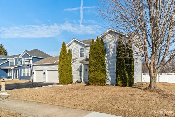 951 Canyon Trail CT, Yorkville, IL 60560
