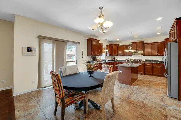 21156 Christina DR, Matteson, IL 60443