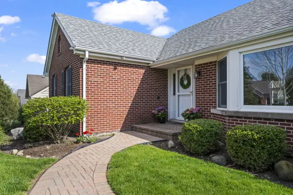 3551 Lakeview DR, Algonquin, IL 60102