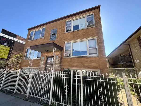 6229 W Belmont AVE, Chicago, IL 60634