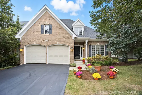 1017 Tartan CT, Wheaton, IL 60187