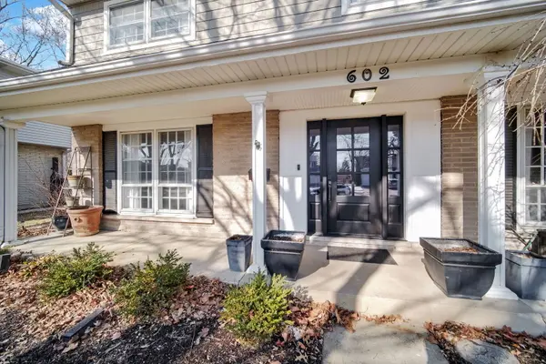 602 W Haven DR, Arlington Heights, IL 60005