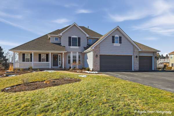 5301 Autumn WAY, Johnsburg, IL 60051