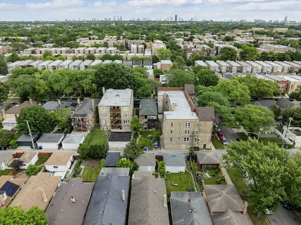5706 N Saint Louis AVE, Chicago, IL 60659