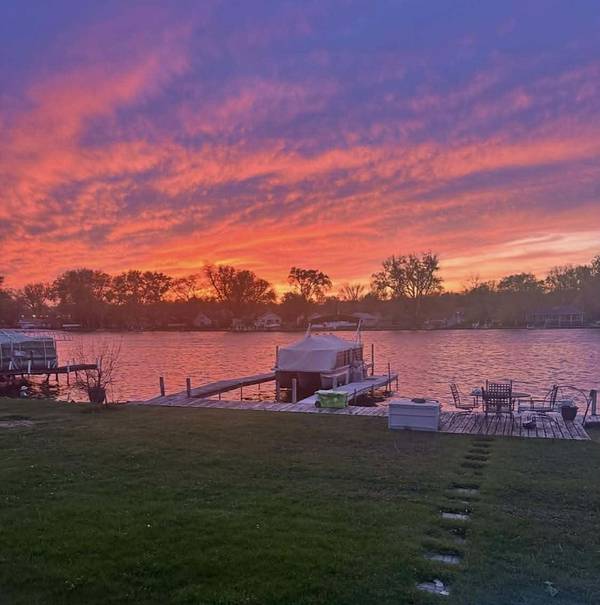 1614 River Terrace DR, Johnsburg, IL 60051