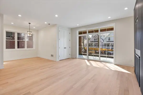 1304 W Winona ST #1S, Chicago, IL 60640