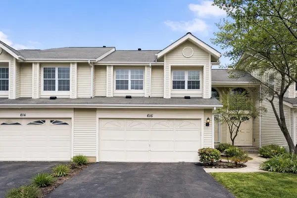 616 Manomet CT, Schaumburg, IL 60173