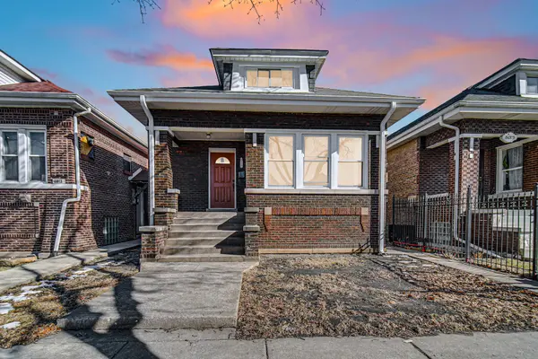 6017 S Washtenaw AVE, Chicago, IL 60629