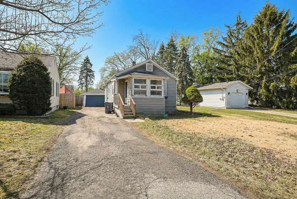 1419 Harlan AVE, Elgin, IL 60123