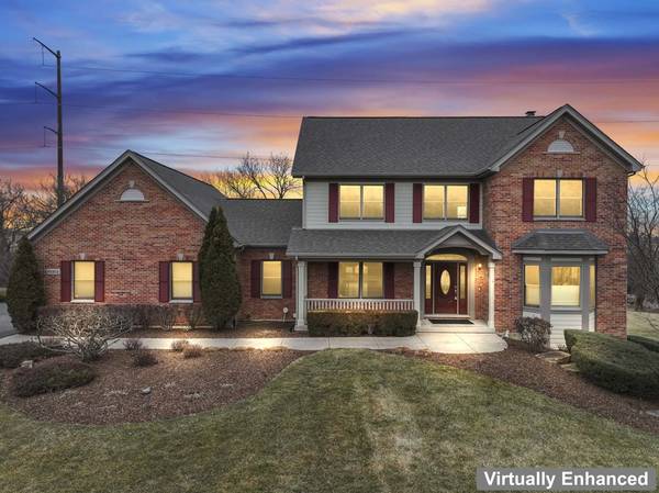 9N954 Heatherington PL, Elgin, IL 60124