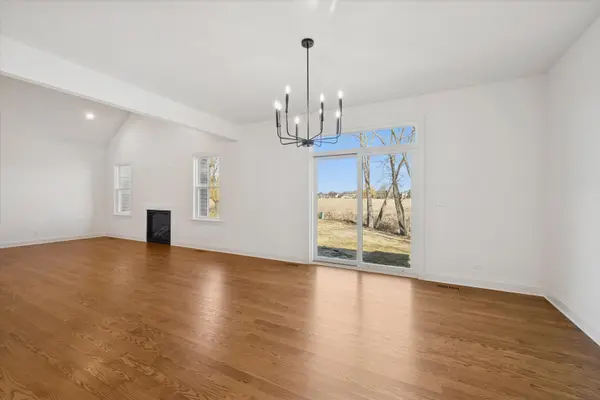 3650 Wintergreen TER, Algonquin, IL 60102