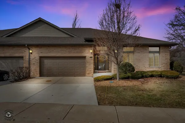 9306 Fox Run CIR, Frankfort, IL 60423