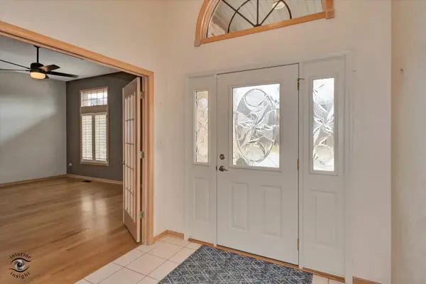 9306 Fox Run CIR, Frankfort, IL 60423