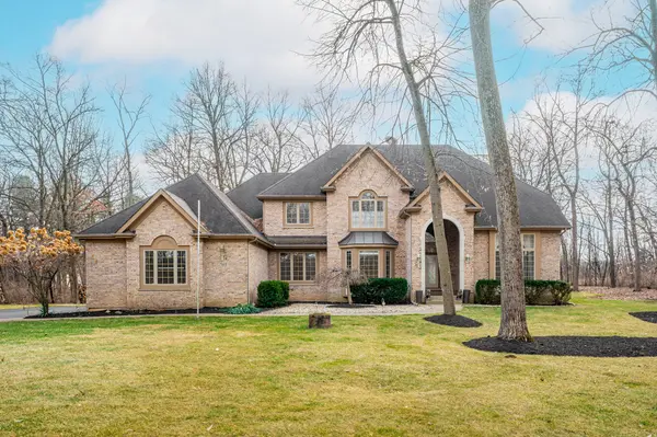 7415 Forest Oak DR, Mchenry, IL 60050