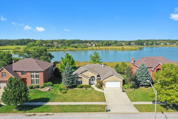 10760 Ridgewood DR, Palos Park, IL 60464