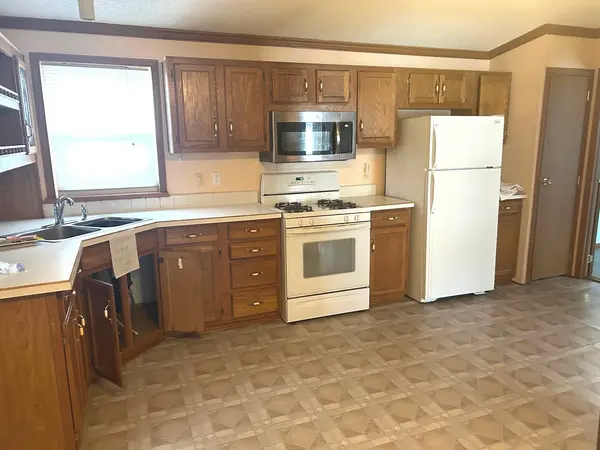 19900 128th ST #210, Bristol, WI 53104