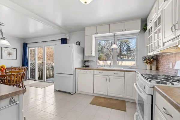 6116 Running Iron DR, Crystal Lake, IL 60012