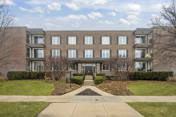 1350 N Western AVE #310, Lake Forest, IL 60045
