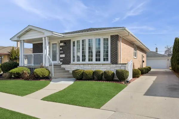 8455 N Chester AVE, Niles, IL 60714
