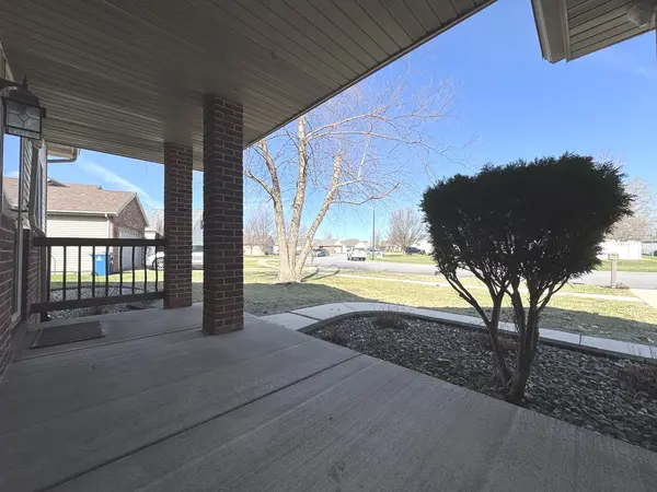 366 Centerpoint DR S, Bourbonnais, IL 60914