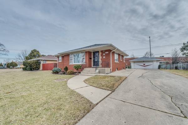 8837 Oketo AVE, Morton Grove, IL 60053